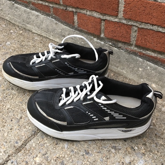 Danskin Now Size 8.5 Black Sculpting Sneakers - Picture 2 of 7